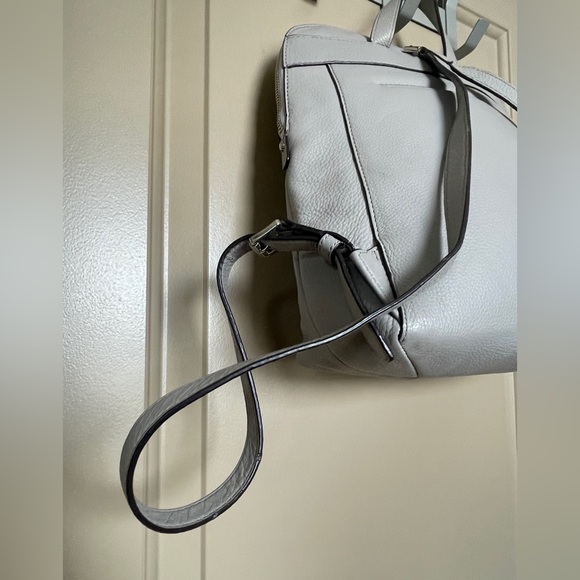 MICHAEL KORS Leather Backpack - Picture 5 of 16